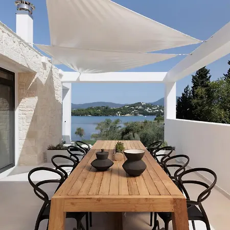 Lovely With Pool Luxury Features And Great Sea Views